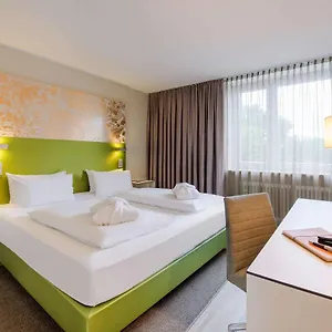 Congress Mercure An Der Messe Hotel
