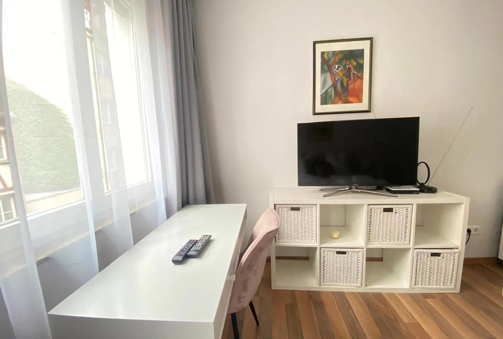 Charmante 3 Zimmer Wohnung In Nuernbergs Altstadt 0*, Nuremberg Germany